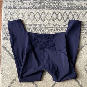 Lululemon Wunder Under Lace Velvet Leggings